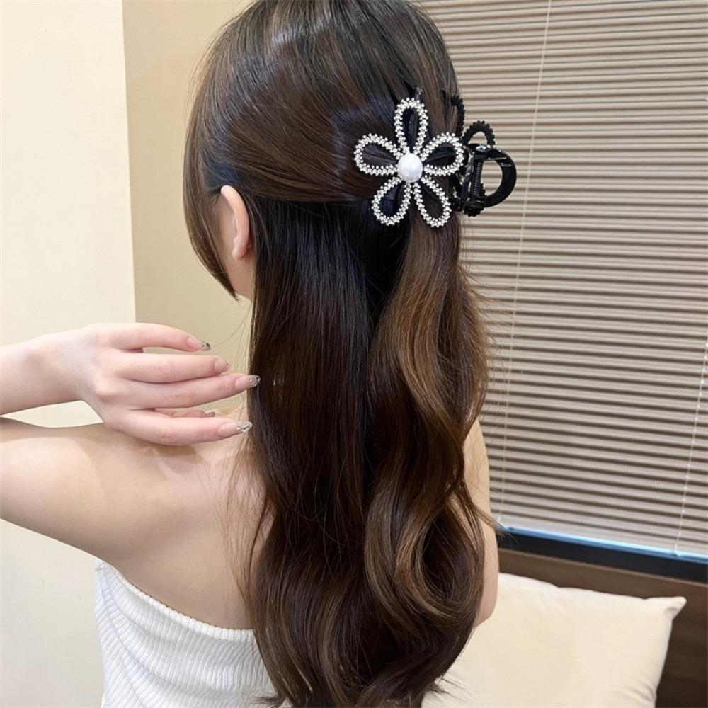 Hair Clamps Diamond Hollow Flower Hair Clip Exquisite Women's Hair Accessory
