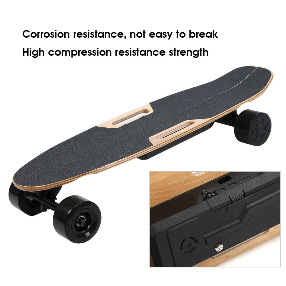 8 Lagen Esdoorn Dek Corrosiebestendigheid Draagbaar Verwijderbaar Dubbele Aandrijving Vier Wielen Elektrische Scooter