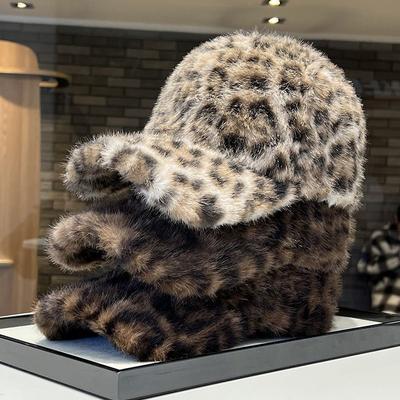Ladies' Hats Retro Stuffed Velvet Leopard Print Baseball Cap for Women Heattecheasiest for Match Wide Brim Cold-proof Peaked Cap Trendy