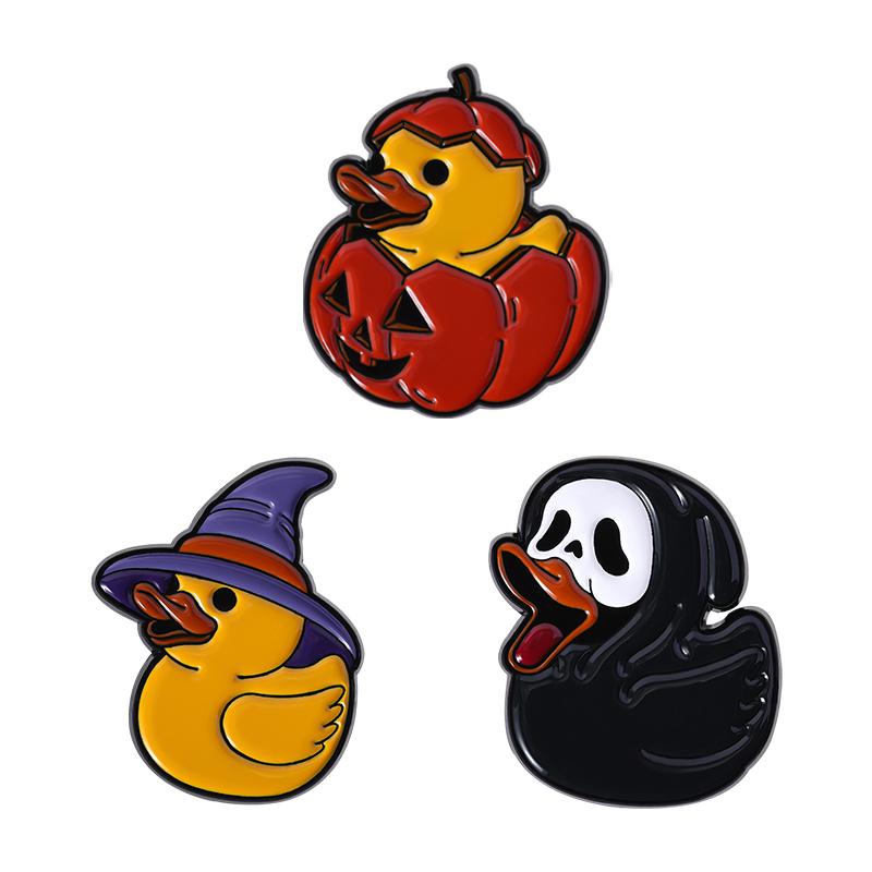 Halloween Duck Enamel Pins Custom Skeleton Witch Brooches Lapel Badges Clothes Punk Animal Jewelry Gift for Friends