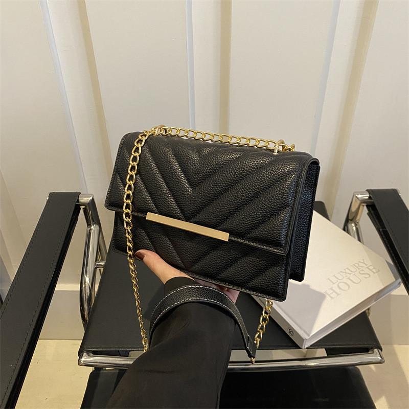 2024 Spring New Small Shoulder Bag Casual Commuter Crossbody Bag Fashion Simple Square Bag