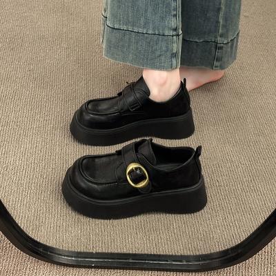 Plateau Schuhe im britischen Stil kleine Lederschuhe Damen 2025 Frühling und Herbst neu Ein-Pedal schwarz jk Einzel Schuhe beliebte Doudou Slipper