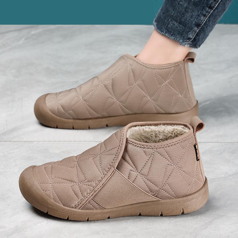 Cotton shoes women's winter new boots women's high-top flat-bottomed women's boots cold-proof and warm snow boots piled thickened cotton boots