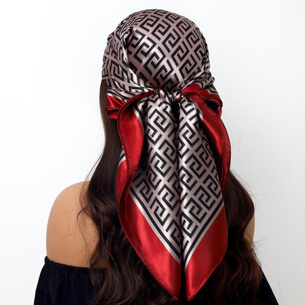 New 90*90cm Retro Brand Women Silk Scarf Bandanna Fashion Bohemian Pattern Square Hijab Lady Wrap Headband foulard muffler