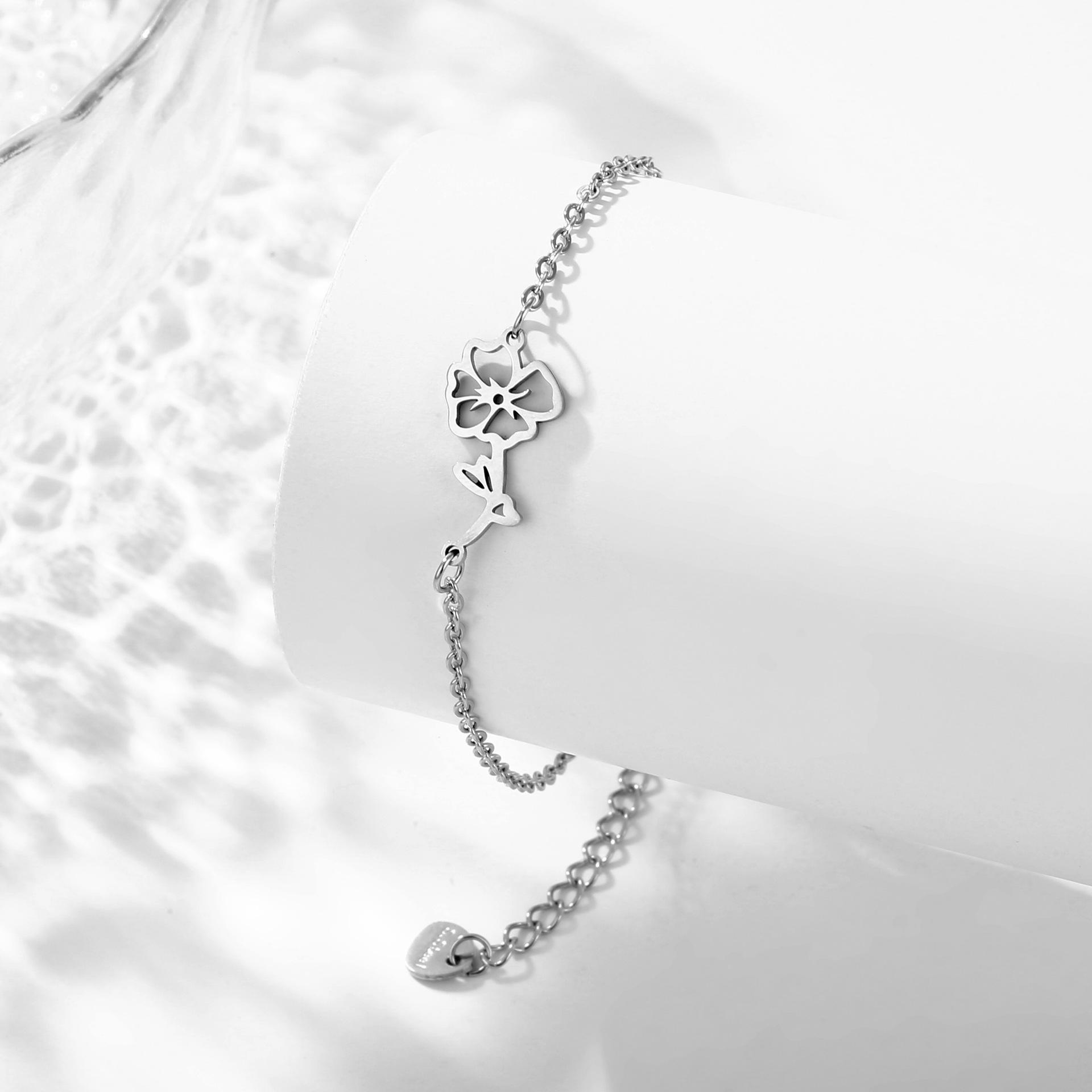 

December Birth Flower Jewelry Minimalist Floral Bracelet Fashion Pendant Accessory