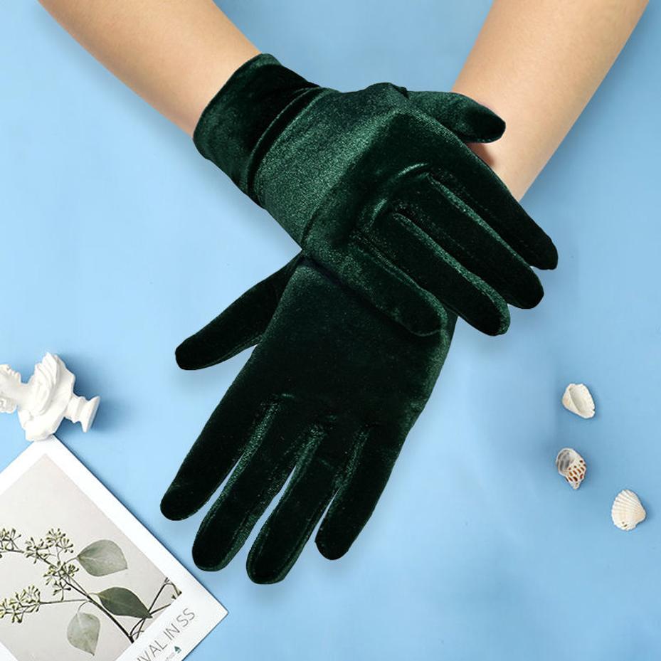 1 Pair Short Opera Velvet Gloves For Women Flapper Stretchy Wrist Length Banquet Gloves Tea Party Halloween Costume Gloves