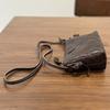 New Textured Shoulder Bag, Women's Genuine Leather Retro Versatile, Niche Design, Commuting Crossbody Bag, Mini Phone Bag