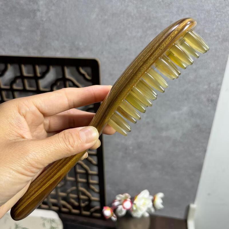 

Green Sandalwood Horn Scalp Massage Comb