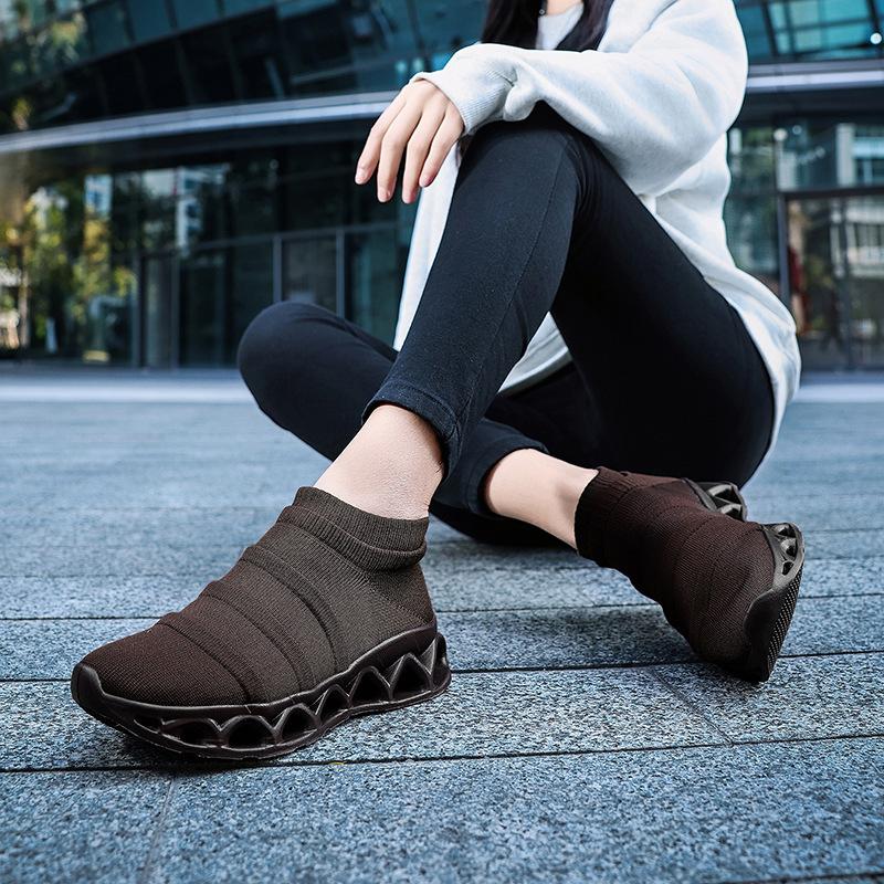 New Women's Shoes Women's Low-top Casual Shoes Versatile Socks Cover Shoes Elastic Socks Shoes Socks Boots Transparent