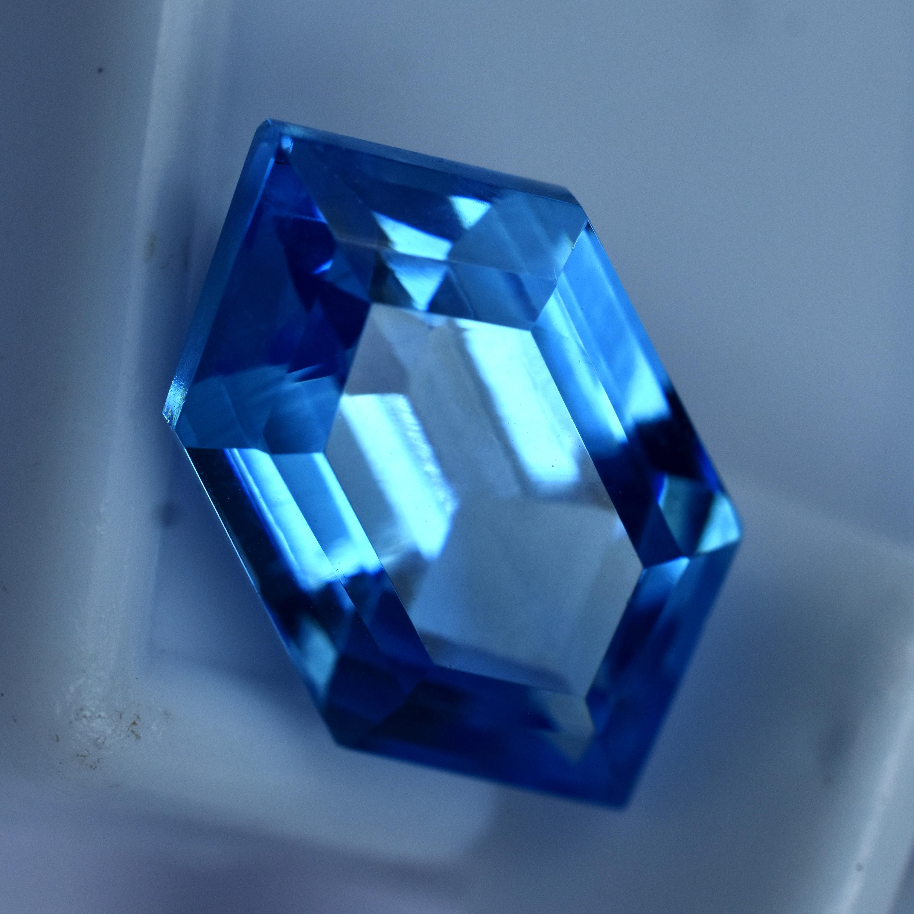 

Natural Blue Sapphire 10.23ct Fancy Shape AAA Certified Loose Gemstone 16.2 mm approx синій
