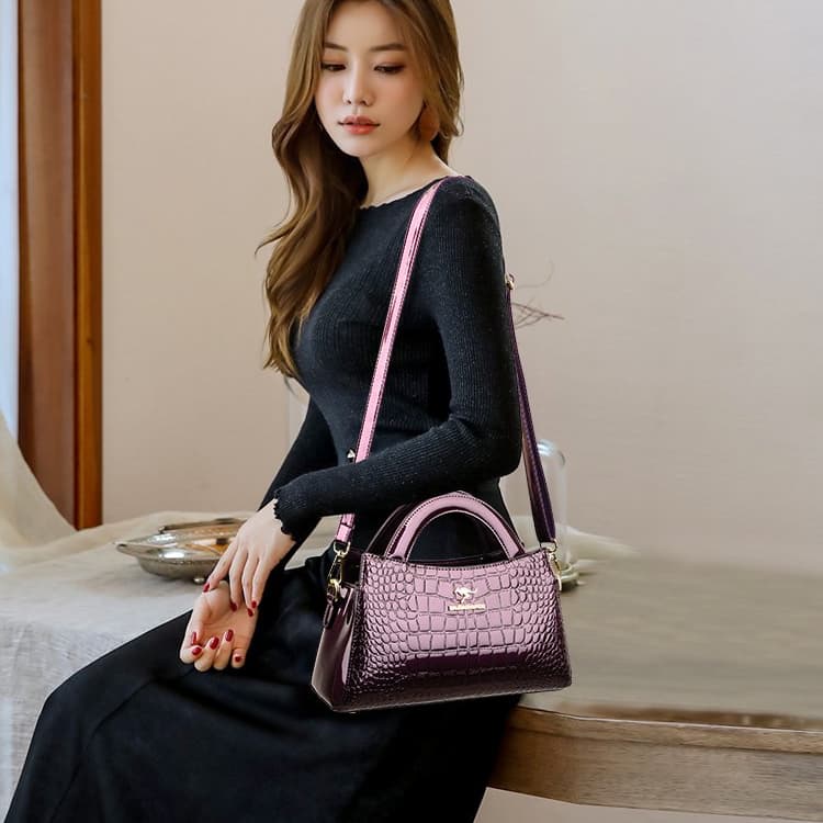 Crocodile pattern glossy handbag women's shoulder messenger bag