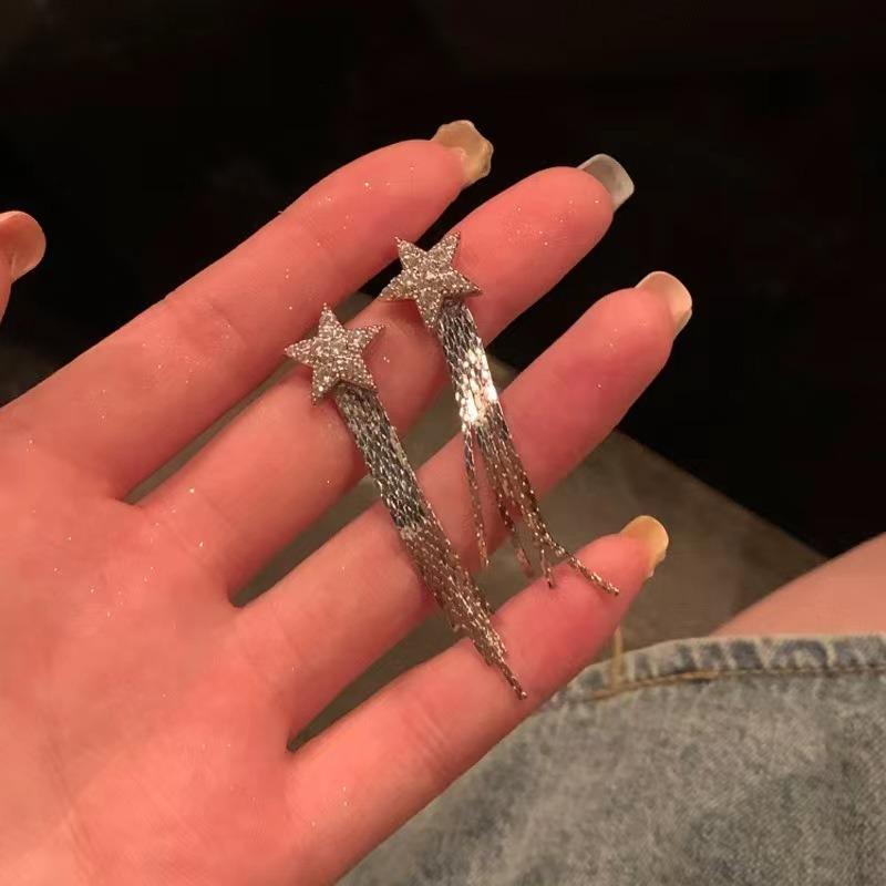 Boucles d'oreilles à longues pampilles pour femmes, style coréen Dongdaemun, design original, boucles d'oreilles polyvalentes