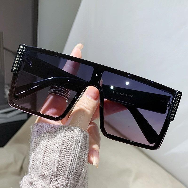 Fashionable Korean Version of Sunglasses Gradient Street Shooting Glasses Anti-ultraviolet Square Frame Sunglasses Women