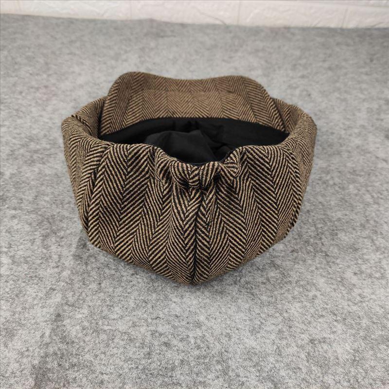Men's British-Style Striped Newsboy Cap for Large Heads - Warm, Trendy Autumn/Winter Hat