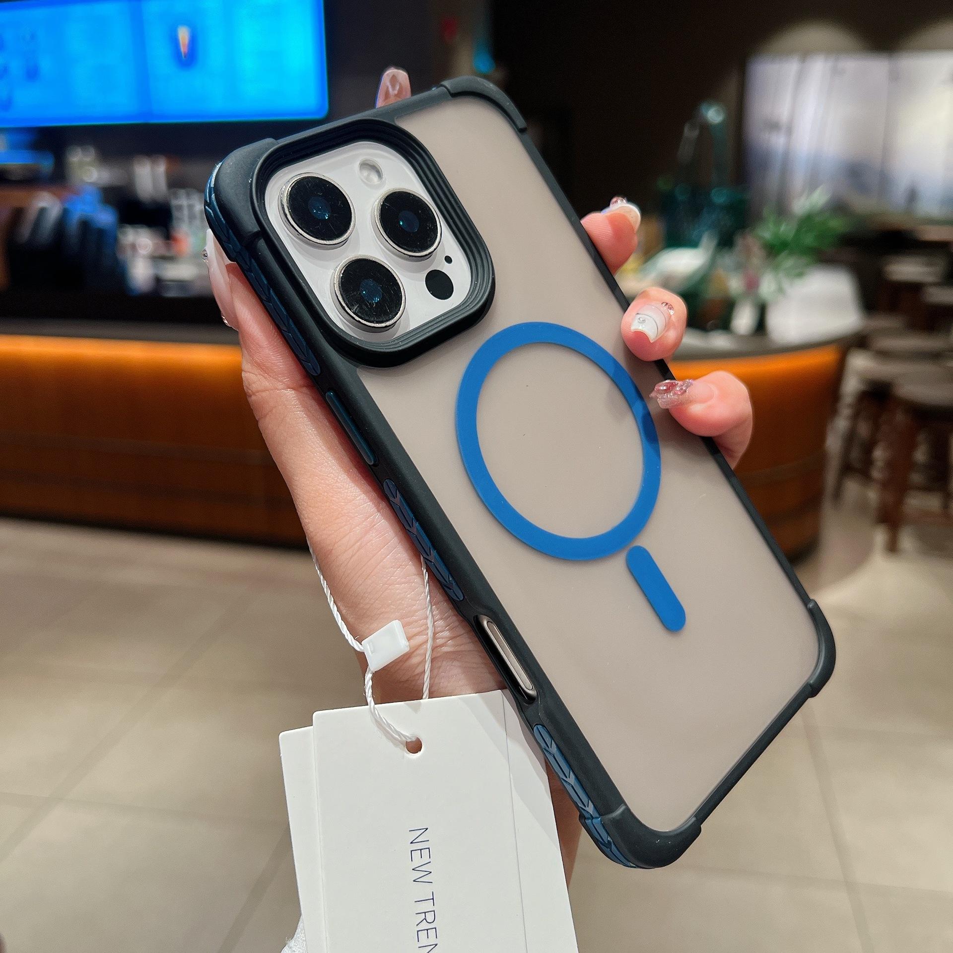 

Apple 15 Magnetic Protective Case for Anti Drop At The Four Corners of IPhone16ProMax Phones iPhone16E