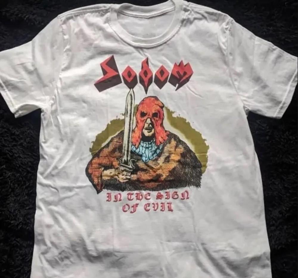 

Rare Collection SODOM Band Gift For Fan All Size T-shirt Tops Tee M