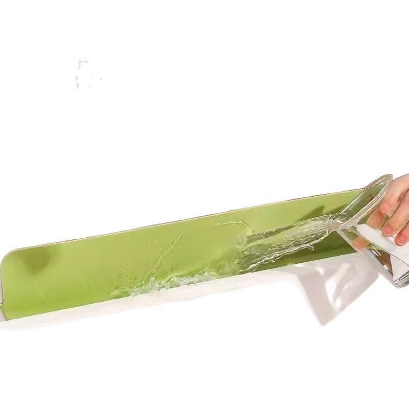 1PC Silicone Kitchen Water Deflector Sink Baffle Splash Guard with Suction Cup Pool Protect Clothes From Splashing Water Baffle