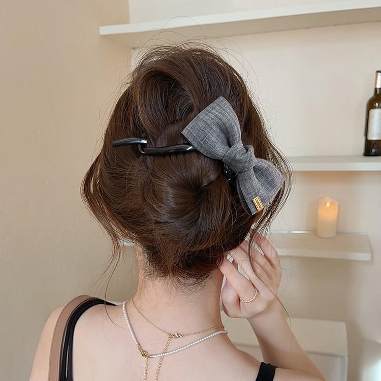 Stoffschleifen-Haarspange, schlicht, modisch und vielseitig, hochwertiges Gefühl, Temperament mit Federklemme am Hinterkopf, exquisiter Nischen-Haarschmuck