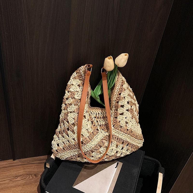 

2025 лето новая соломенная сумка большая вместимость на плечо сумка-тоут отпуск на море пляжная сумка универсальная женская сумка