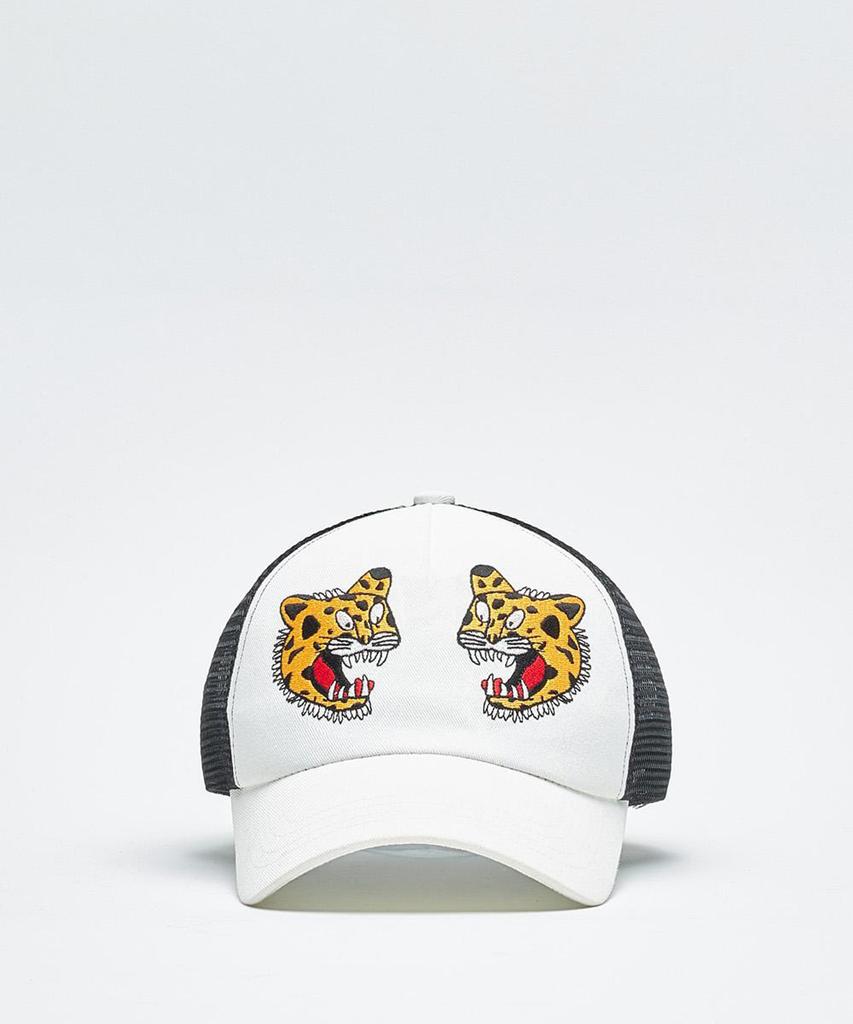 1011 GALLERY Embroidered Tiger Trucker Cap