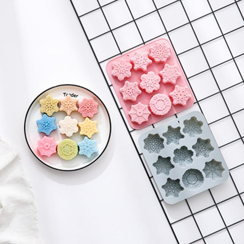 3D Snowflake Silicone Mold, Christmas Winter Snowflake Fondant Mold For Cake Decorating, Cupcake Topper, Candy, Chocolate