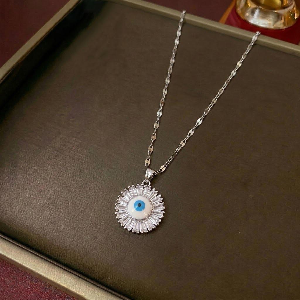Devil's Eye Japanese Korean Style Women's Pendant Necklace - Sweet and Cool Clavicle Chain
