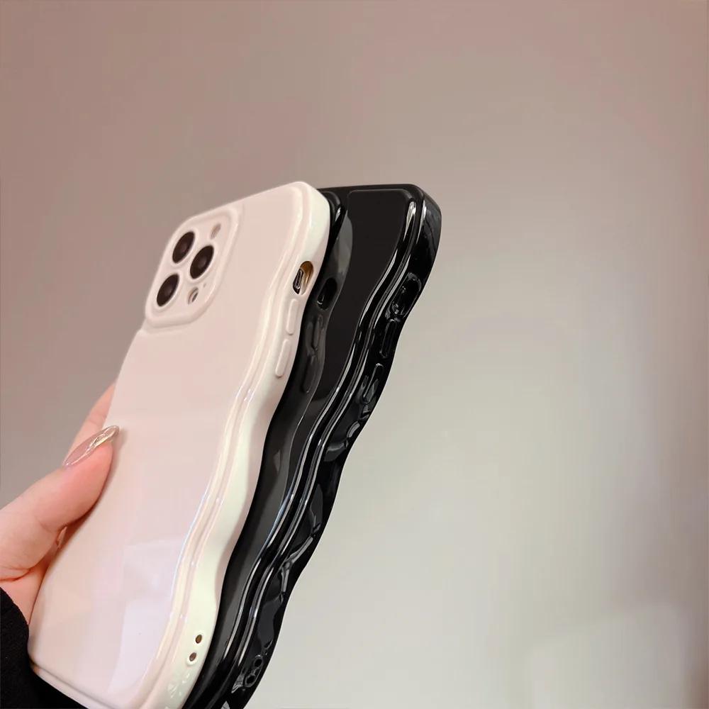 Custodia morbida a tinta unita riccia ondulata per iPhone 15 14 13 12 11 Pro Max 14 Plus semplice silicone antiurto paraurti cover posteriore