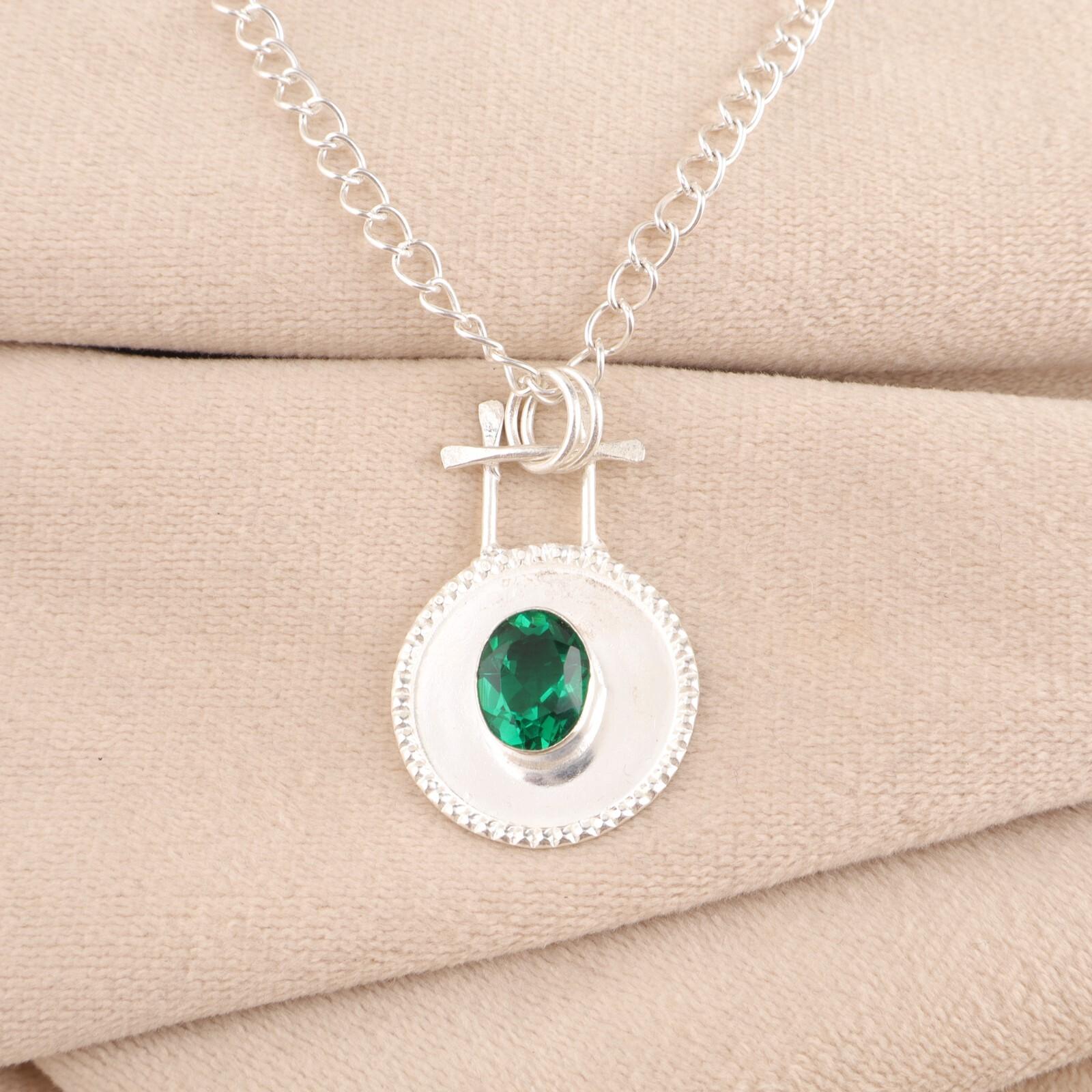 

Chrome Diopside Gemstone 925 Sterling Silver Handcrafted Partywear Pendant 1.4 PP-57-5
