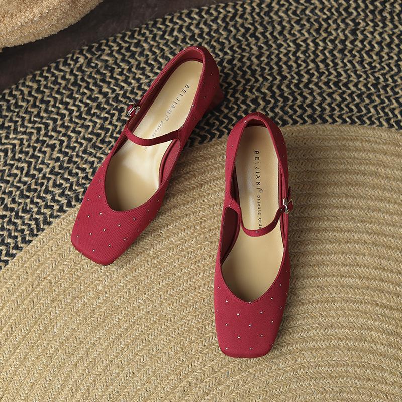 Ankara red, retro diamond-encrusted square heel one-word buckle Mary Jane shoes women's high-heeled shoes