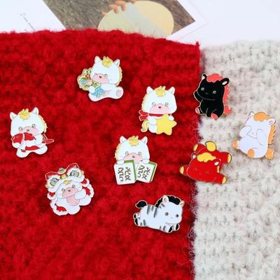 Chinese Style Metal Steed Brooch Cartoon New Year Lapel Pins Creative Zodiac Horse Brooch  Cap Pin