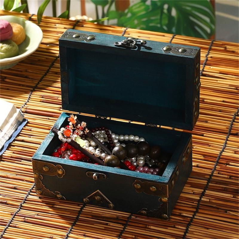 Antique Wooden Storage Box with Lock Decorative Hinged Lid Small Chest for Coin Jewelry Keepsakes Home Decoration