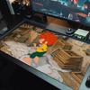 Meister Eder Und Sein Pumuckl Tappetino Mouse Grande Cuscino Tavolo da Gioco Antiscivolo Laptop Tablet Tappetino Mouse Grande Tappetino XXL Mini PC Tappetino da Gioco Con bordo bloccato_xia
