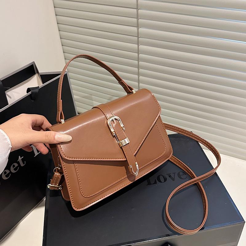 

Ретро новая мода повседневная простая повседневная поясная декорация на плечо через плечо портативная женская маленькая квадратная сумка коричневый