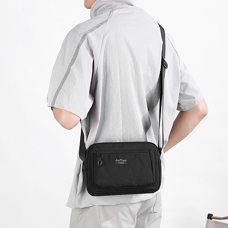 Sac bandoulière léger en nylon pour hommes femmes Sac messager décontracté à bandoulière avec poches zippées