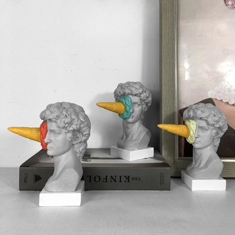 Ice Cream Smashing David Sculpture European Style Bedroom Living Room Foyer Desktop Decoration Ornament