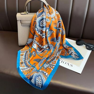 Classic Paisley Printed Bandana Scarf Luxury Soft Satin Stylish Versatile Neck Scarf For Women Hairbands Headscarf