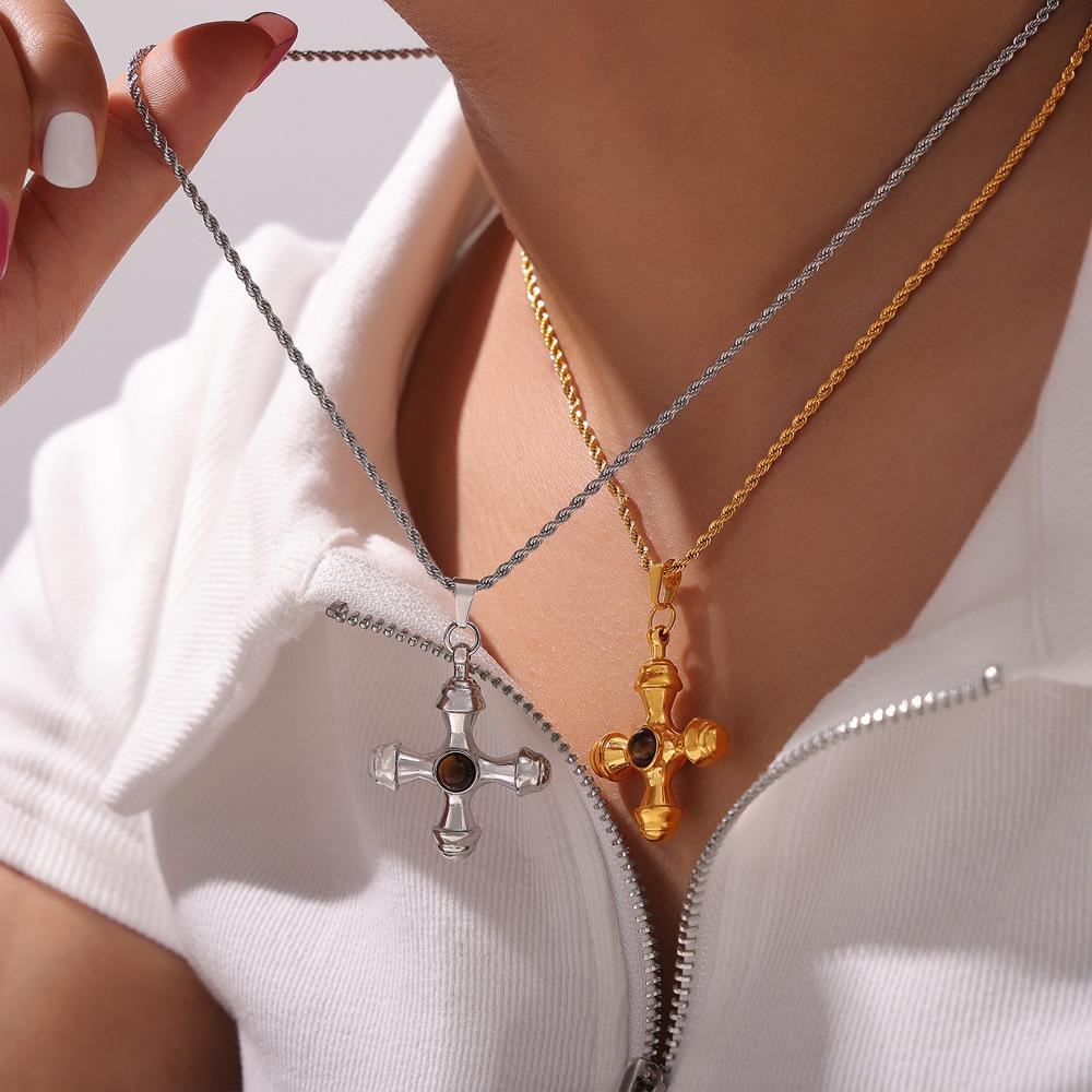 Retro Fashion Light Luxury Tiger'S Eye Stone Cross Pendant Collarbone Chain Niche Gold New Necklace Women