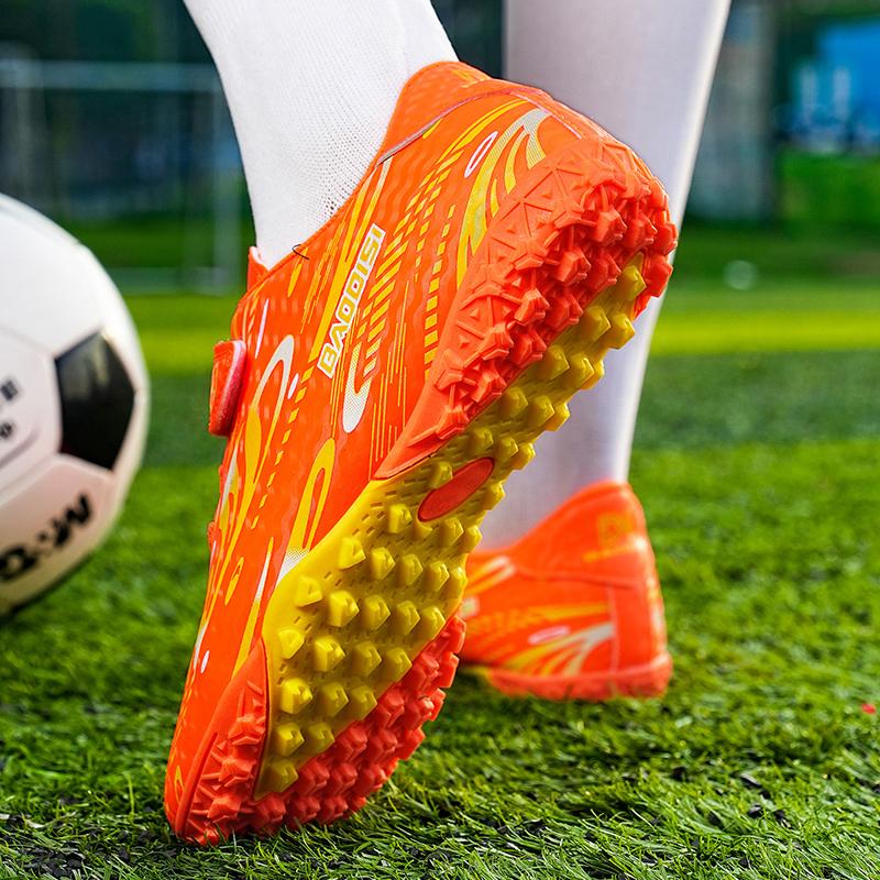 Kids Football Shoes Shock Absorption Anti-skid /Wear-resistant Long Spike Outdoor Sports Training Football Shoes for Boys
