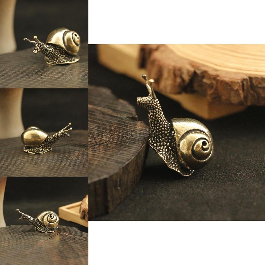 Copper Insect Sculpture With Snail Motif For Desktop Decoration And Gift Giving