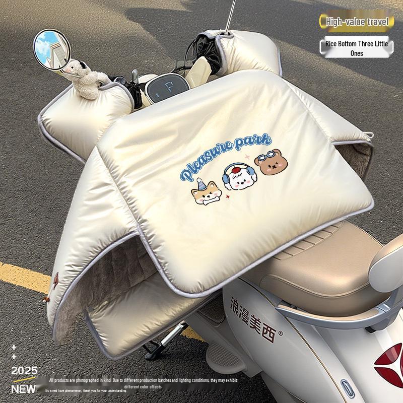 

2025 All-Season Waterproof Windproof Electric Vehicle Plush Winter Windshield Cover for Motorcycles