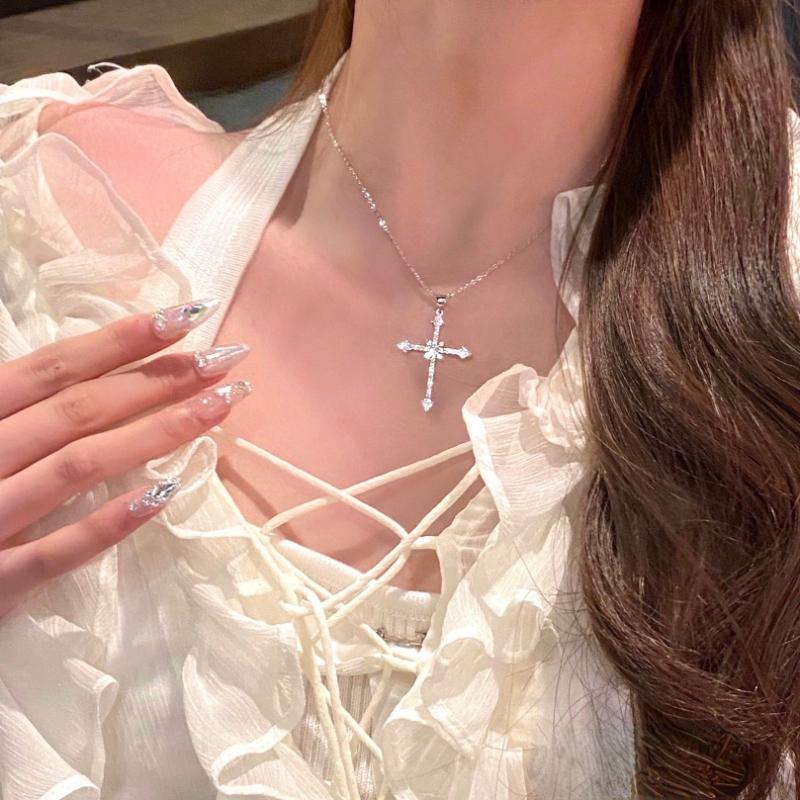 Lady Charm Shiny Crystal Cross Pendant Necklace Women Girl's Choker Party Jewelry