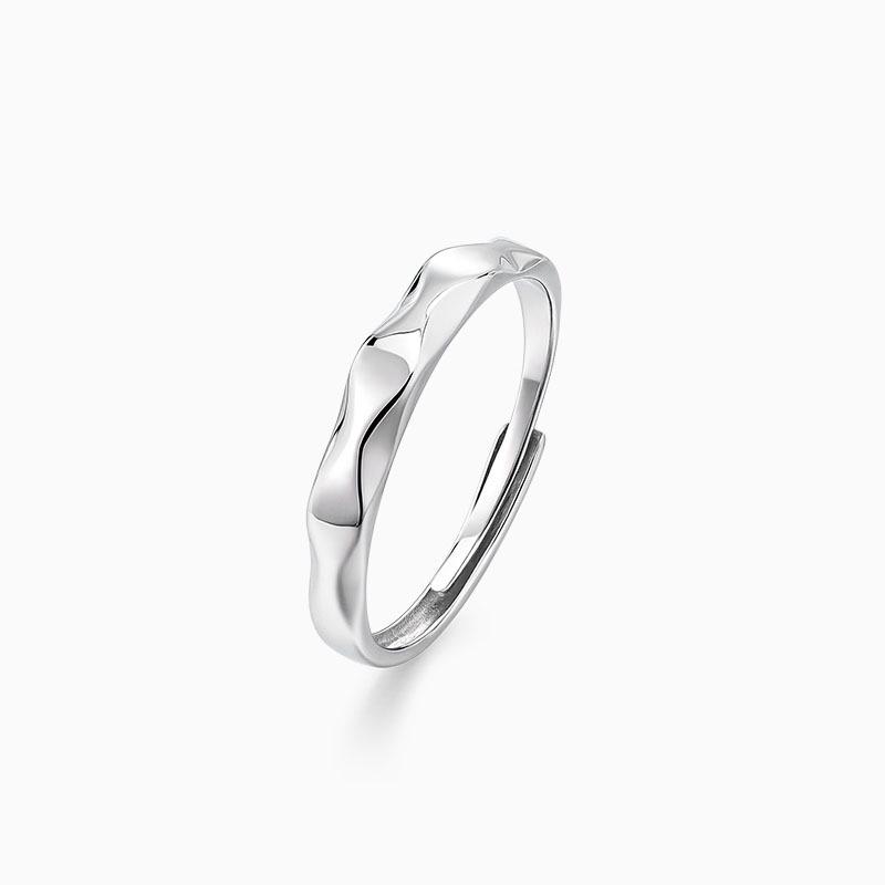 Love s Embrace: Adjustable Couple s Ring for Men and Women