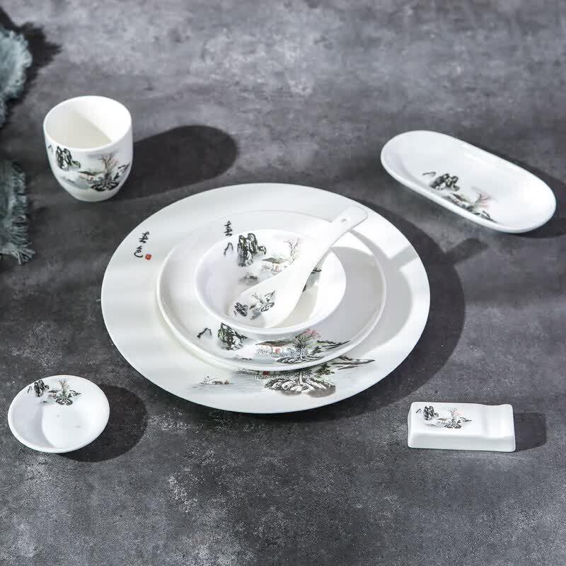 

Traditional Chinese Ceramic Dinnerware Set