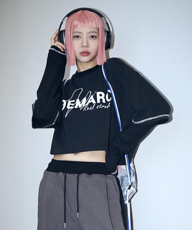 Deumakeu Double Sleeve Crop T-Shirt Black