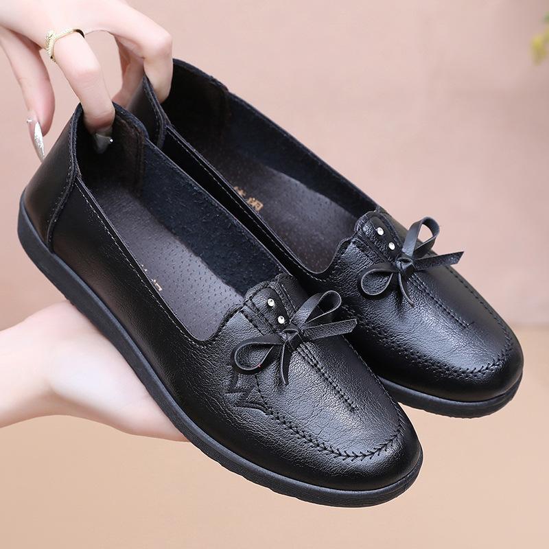 

Весна и Осень новая обувь с бантом одинарная обувь женская для среднего и пожилого возраста удобная обувь для женщин среднего возраста пожилая нескользящая плоская кожаная обувь 35