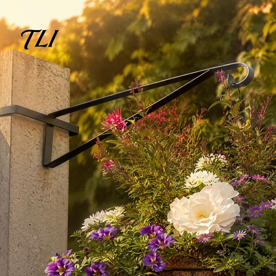 Vertical Garden Hook 4PCS Metal Plant Hanger Bracket, Wall Mounted Hooks, Hanging Basket Bracket Strong Load-bearing Capacity Brackets for Concrete