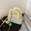 This year's popular niche design bag 2025 new women's bag versatile oblique span bag portable shell bag