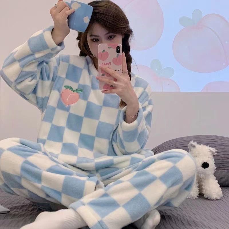 

Autumn Winter Thickened Warm Flannel Women Sleepwear Homewear O-Neck Tops and Trousers Nightwear Loungewear Two-Piece Set Pajamas XXL синій