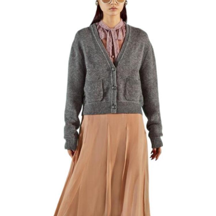 Previous Season V-neck Cardigan 717531-XKCN2-1078