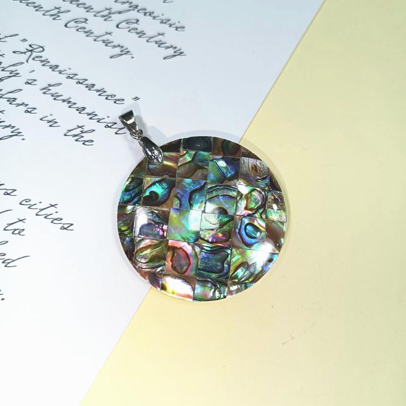 Shell Pendant Necklace With Geometric Shapes For Vintage Jewelry Lovers